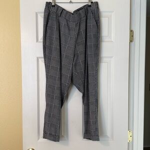Women’s Dress Pants